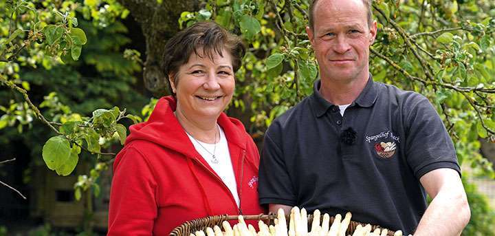 Spargelessen auf Hof Beeck